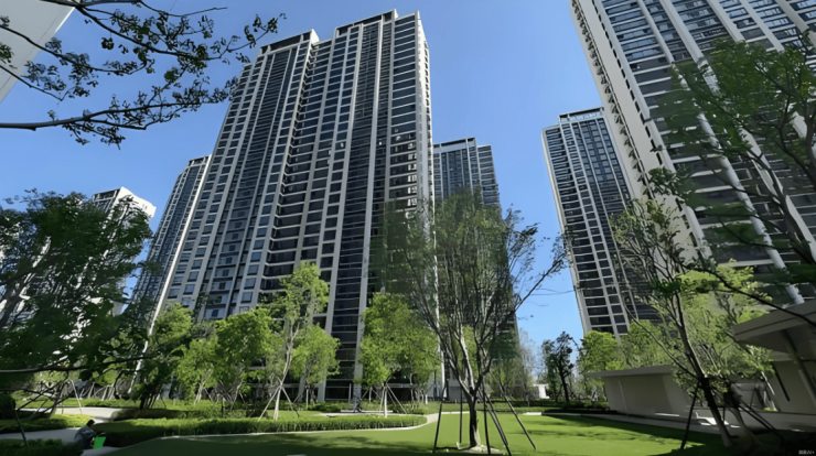 售楼处发布：低密藏品时代回归AG真人游戏地址裕华城楼盘(图3)